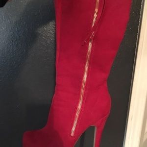 Skyline platform thigh high heeled boots